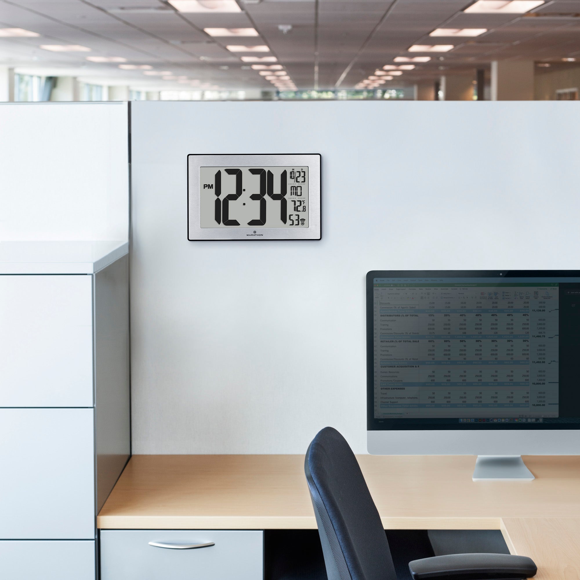 Atómico, autoajustable, autoajustable, reloj de pared con soporte y 8 zonas horarias