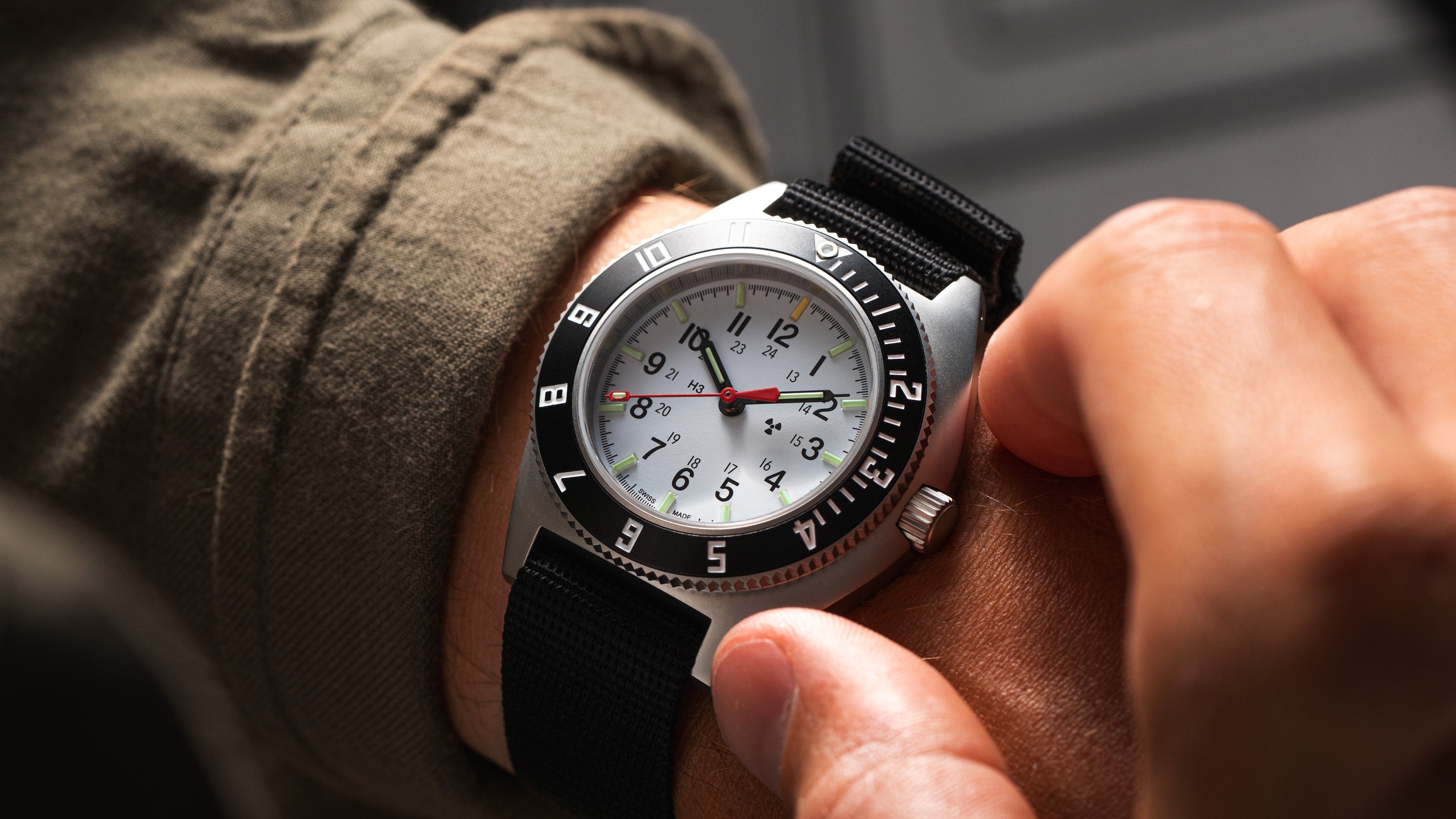 41mm Arctic Steel Navigator Automatic (Arctic SSNAV Auto) on Ballistic Nylon image