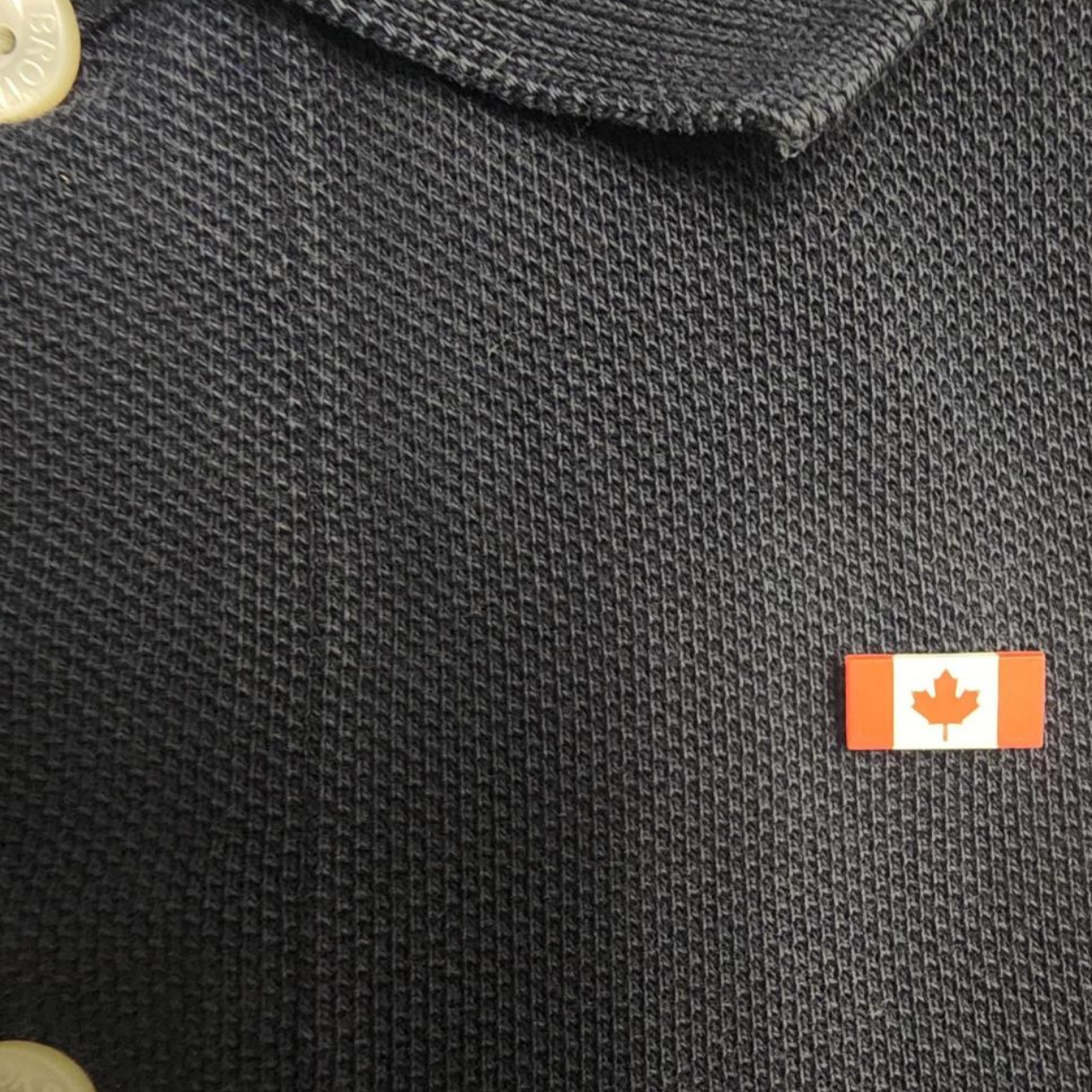 Épinglette officielle du drapeau du gouvernement du Canada