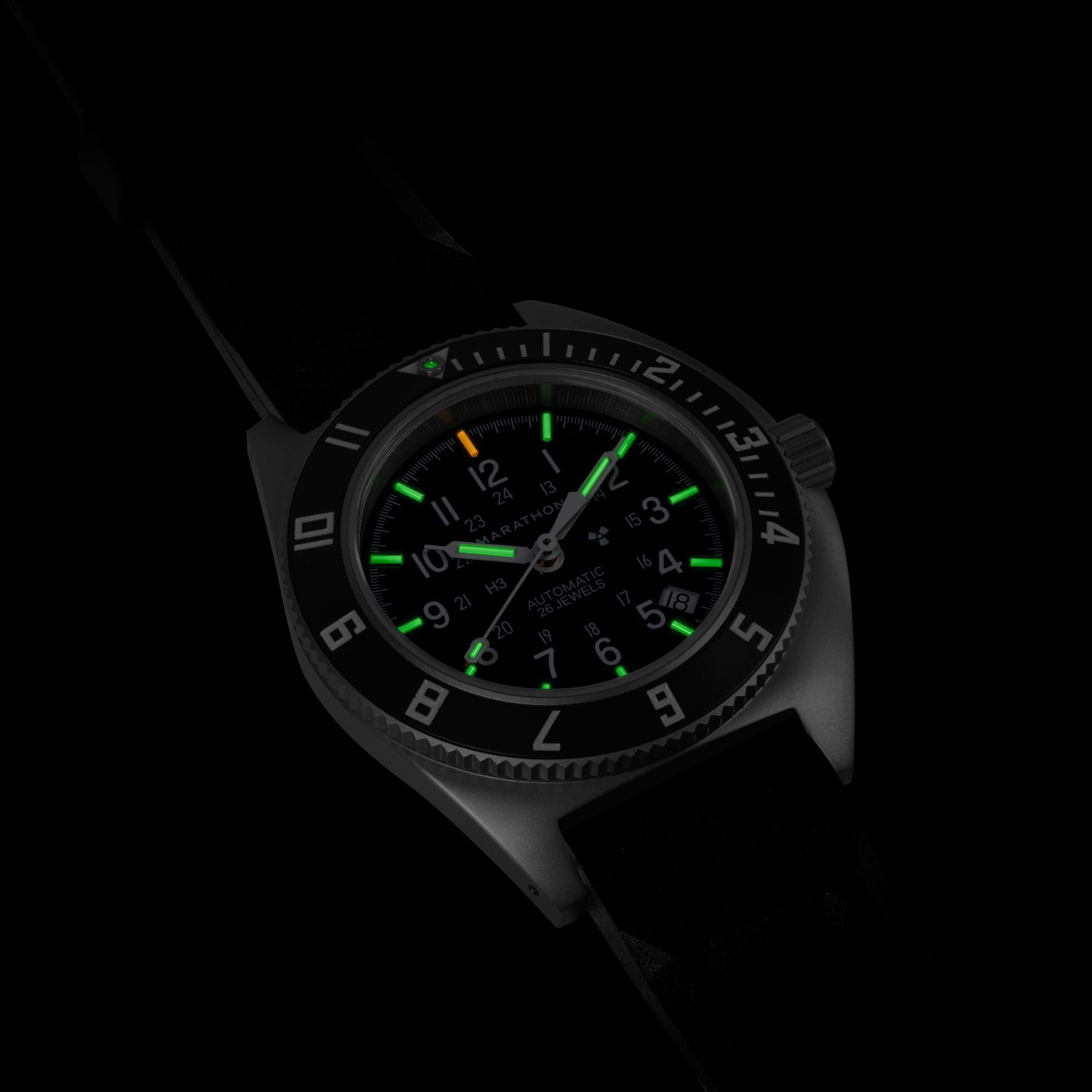 41mm Steel Navigator w/ Date Automatic (SSNAV-D AUTO) on Black 3-Piece Rubber Strap Kit