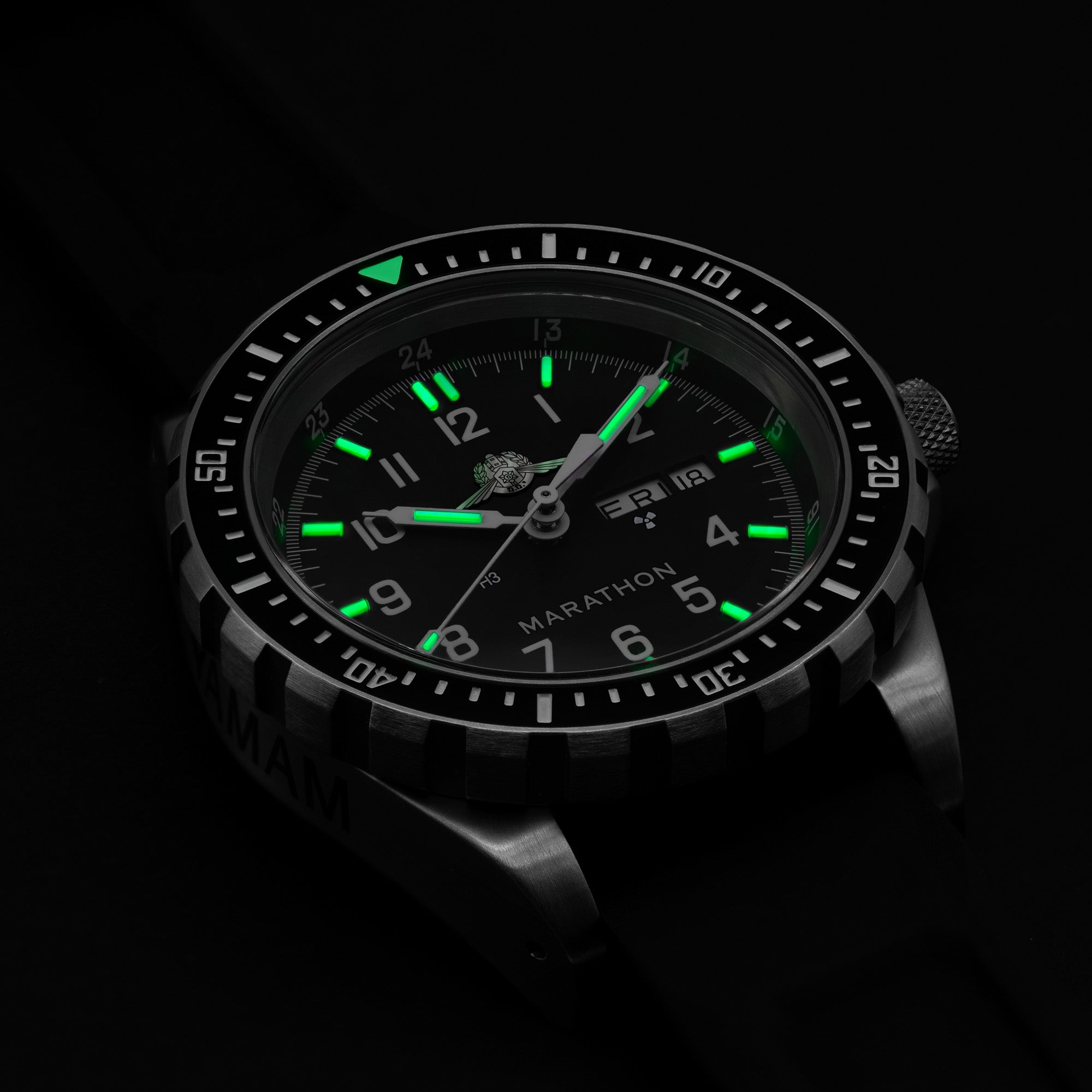 46mm Oficial IDF YAMAM™ Jumbo Día/Fecha Automático (JDD)